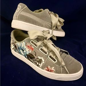 Puma velvet Basket Heart Hyper Embroidery shoes